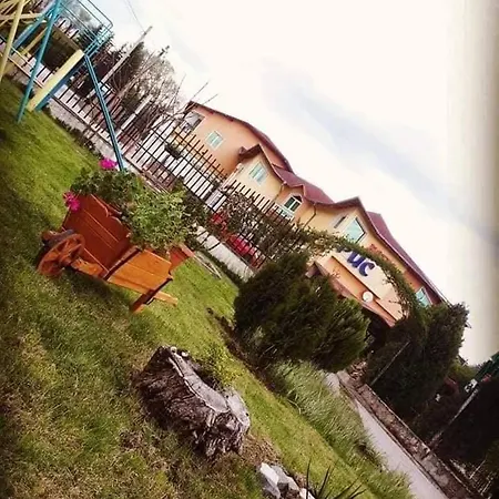 рис Szálloda